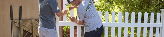 pros installing fence