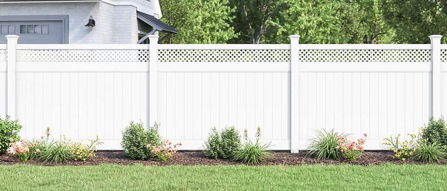 ActiveYards-Vinyl Fence-Arrowwood