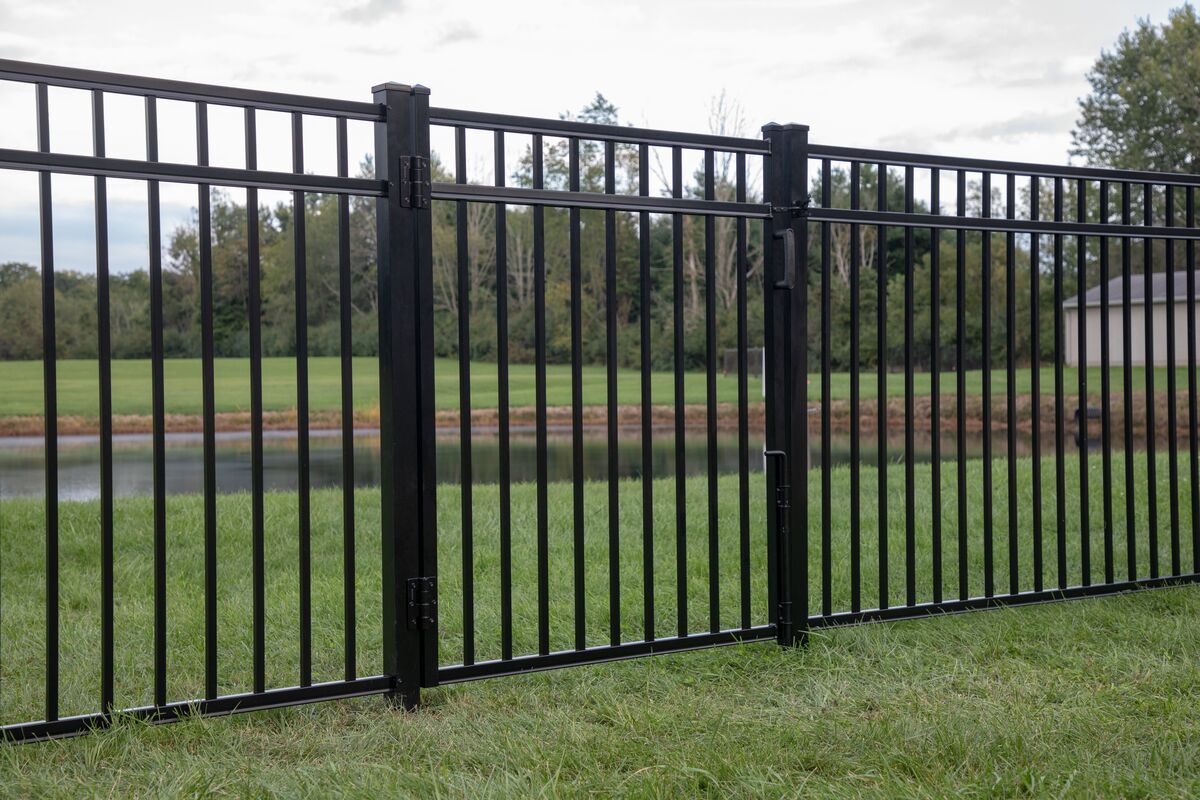 Granite Haven Series - Straight Gate - 4½' x 4'-Aluminum Fence Gates-ActiveYards-Black-FenceCenter